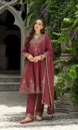 Sajni Mahroon 3-Piece Embroidered Suit
